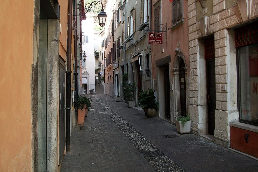 Residenza Porte Vecchie Riva del Garda Exterior foto